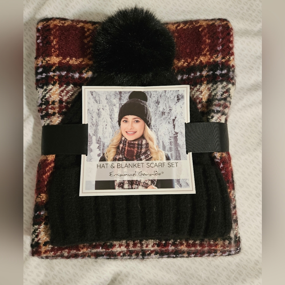 Emanuel Geraldo scarf and beanie set